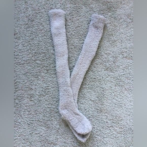 AIDI Coral Velvet Socks - Picture 8 of 10